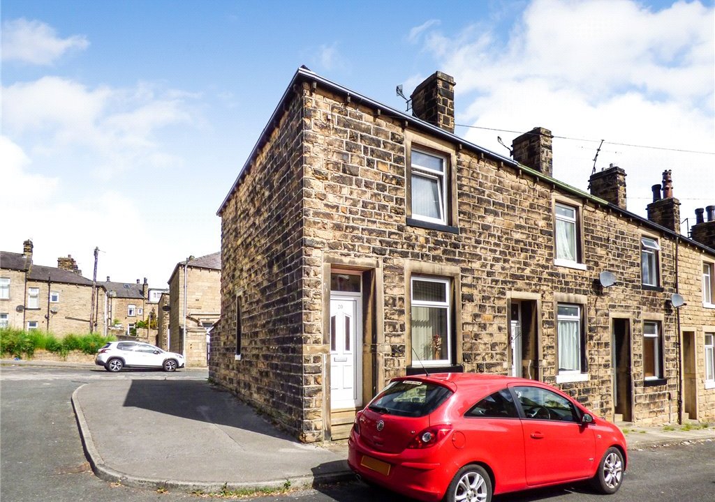 2 bedroom property for sale in Chelsea Street, Keighley, BD21 £70,000