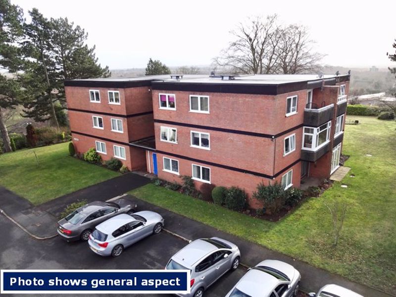 2 bedroom property for sale in Oldnall Road, Kidderminster DY10 3HN