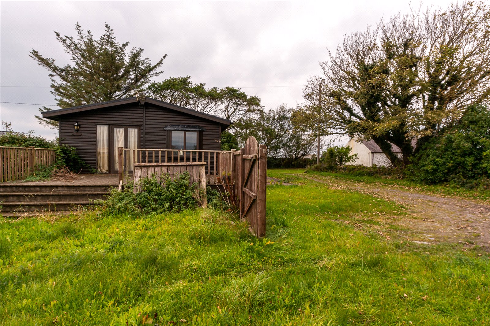 4 bedroom property for sale in Dinas Dinlle, Caernarfon, Gwynedd, LL54