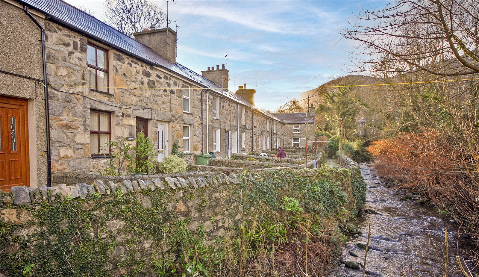 2 bedroom property for sale in River Terrace, Trefor, Caernarfon, LL54