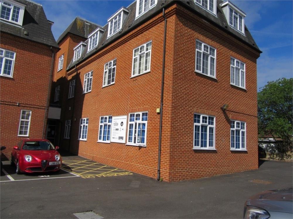 property to let in Delmon House, 3638 Church Road, Burgess Hill, West