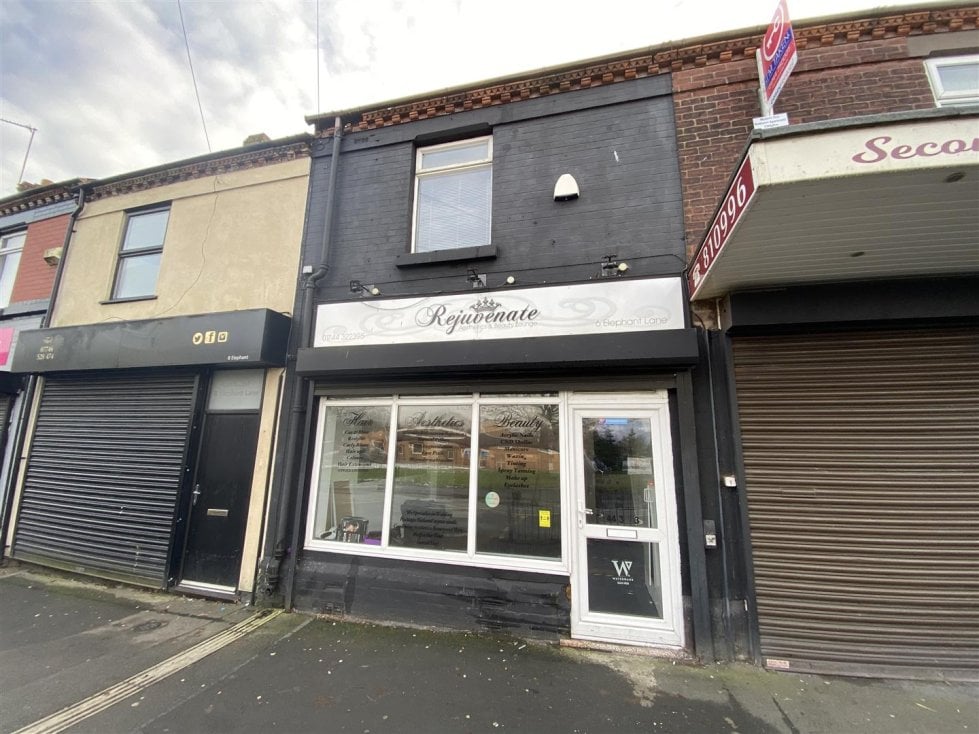 property for sale in Elephant Lane Thatto Heath, St. Helens £89,950