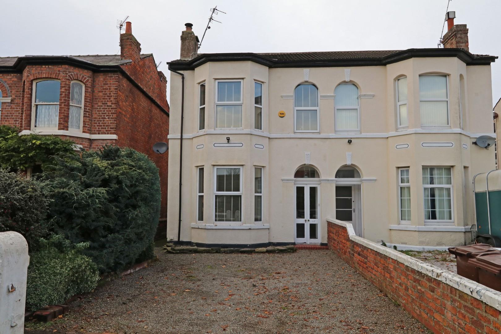 4 bedroom property for sale in Hampton Road, Southport, PR8 5DY