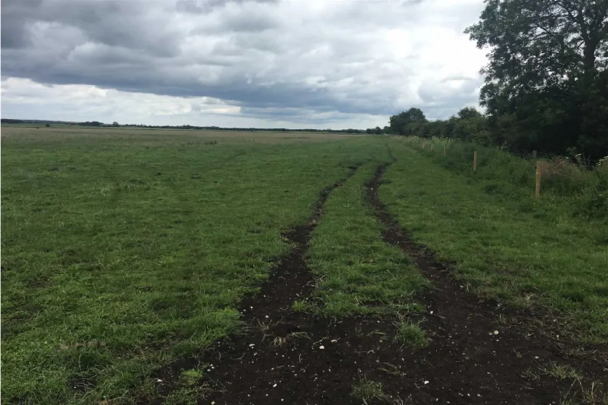Flixton Carr Lane, Flixton