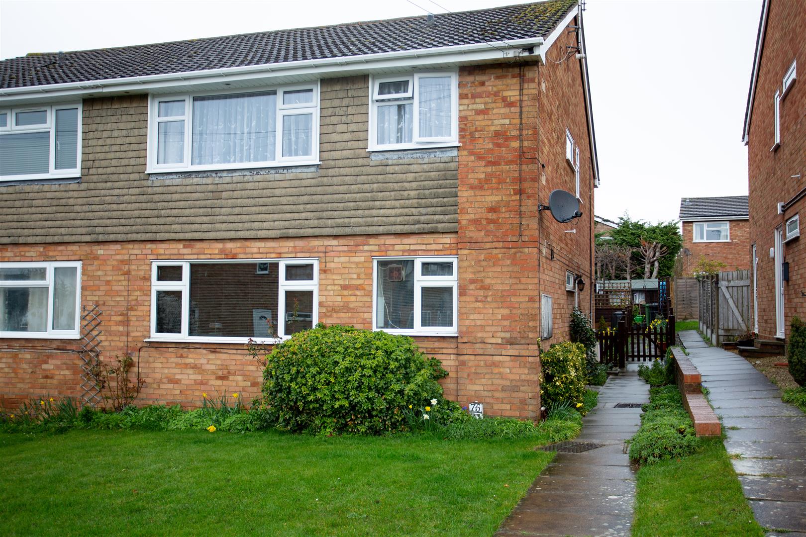 2 bedroom property for sale in Harvey Road, Evesham Guide price £105,000