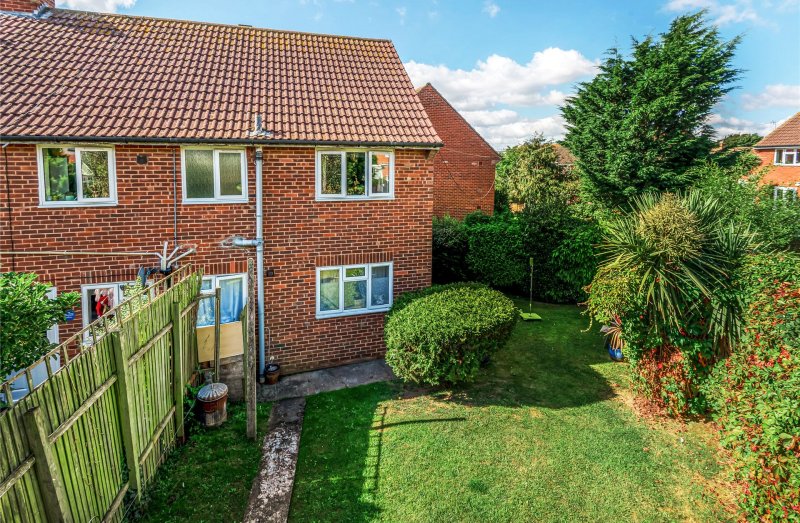 2 bedroom property for sale in Village Close, Exmouth, Devon, EX8