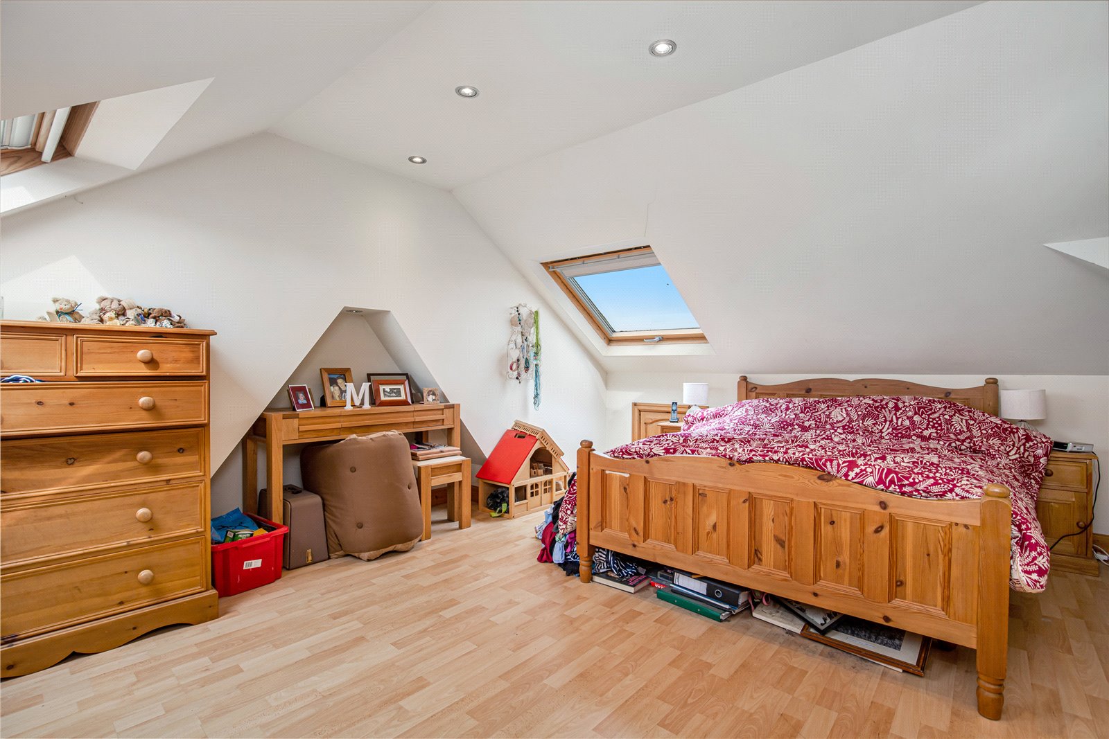 4 bedroom property for sale in Great Berry Road, Crownhill, Plymouth, PL6 Guide price £425,000