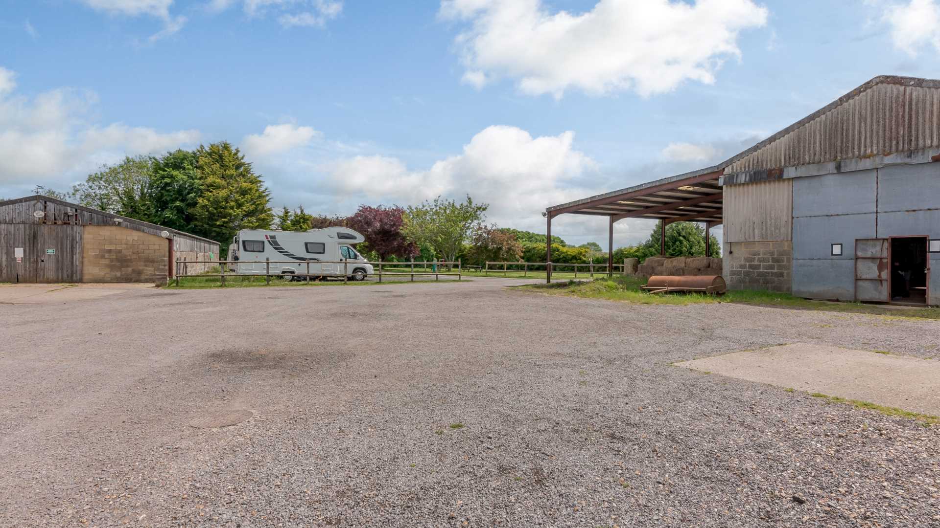 1 bedroom property for sale in Pitton, Salisbury, Wiltshire Guide