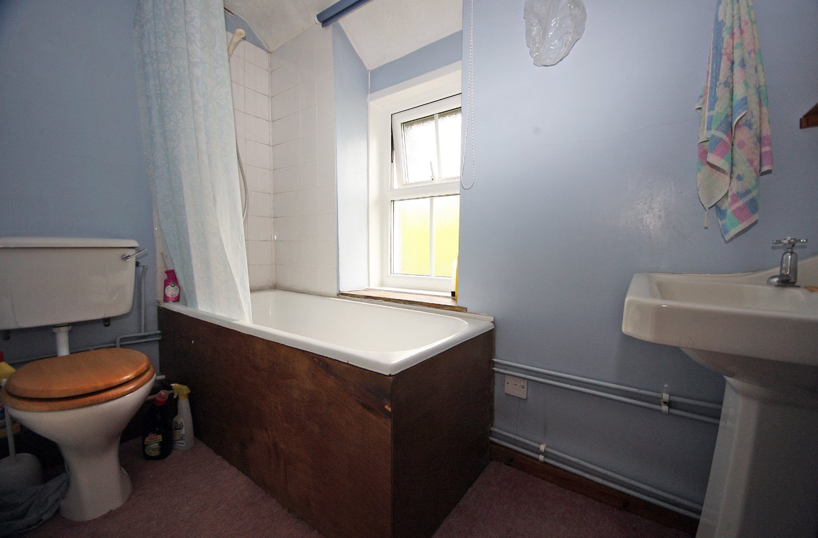 3 bedroom property for sale in Pentraeth, Isle of Anglesey, LL75 £140,000