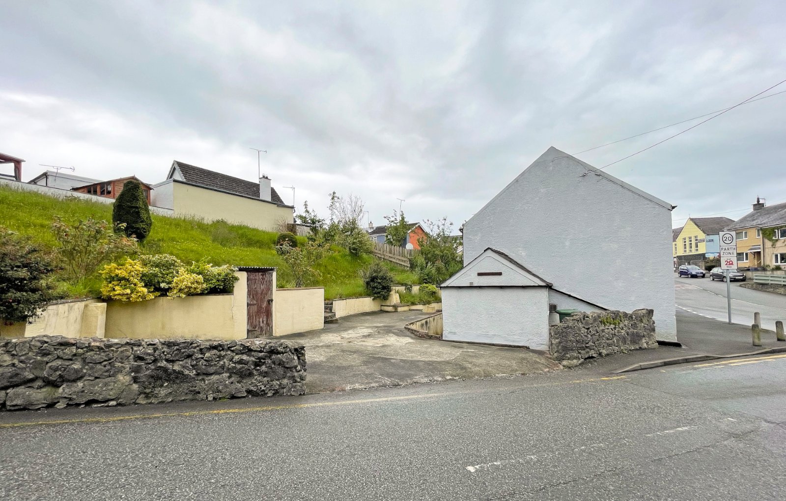 3 bedroom property for sale in Pentraeth, Isle of Anglesey, LL75 £140,000