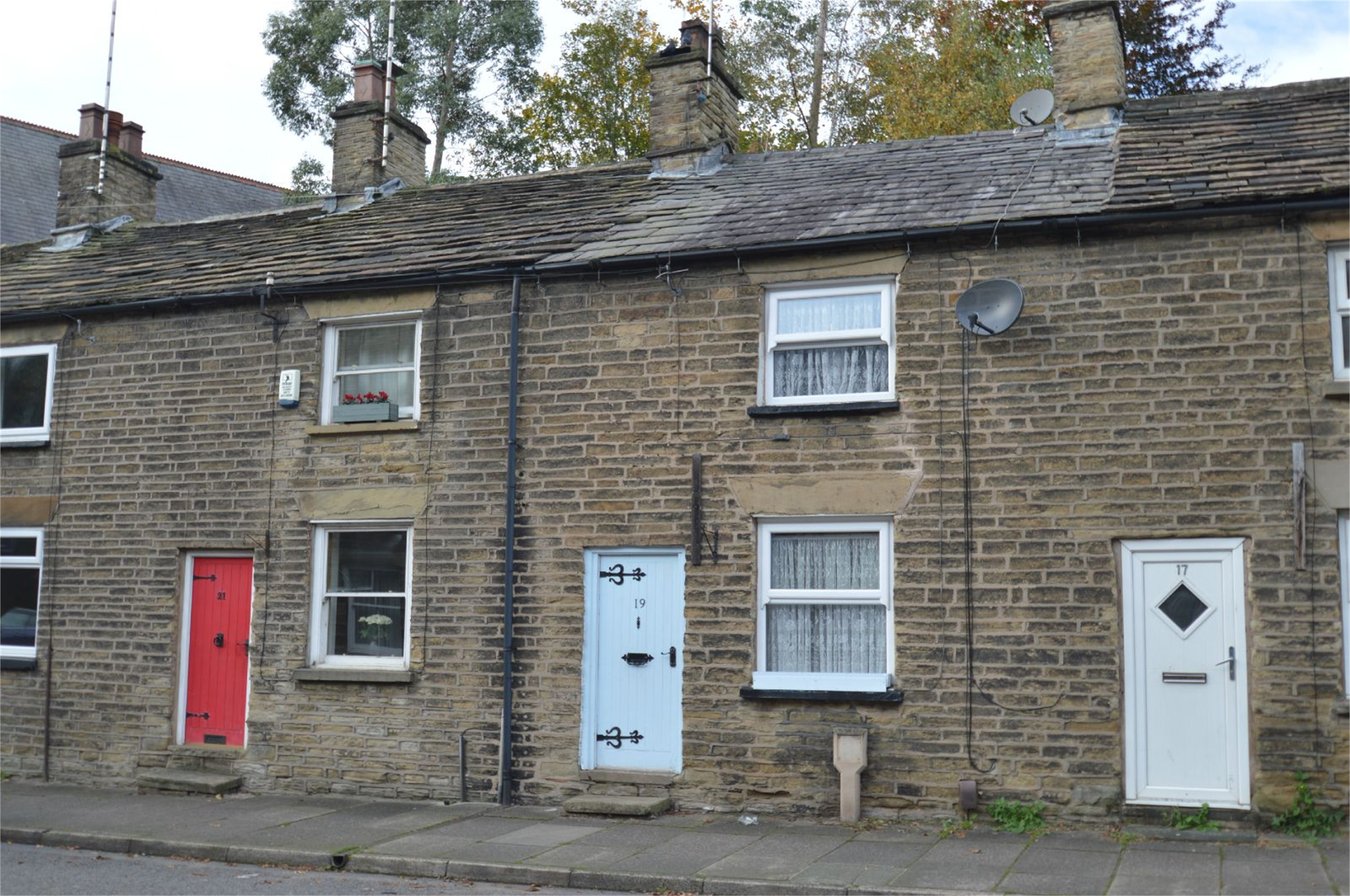 1 bedroom property to let in Wellington Road, Bollington, SK10 £625 pcm
