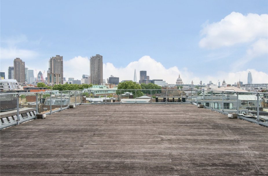 2 bedroom property for sale in Brewhouse Yard, London, EC1V £1,999,950