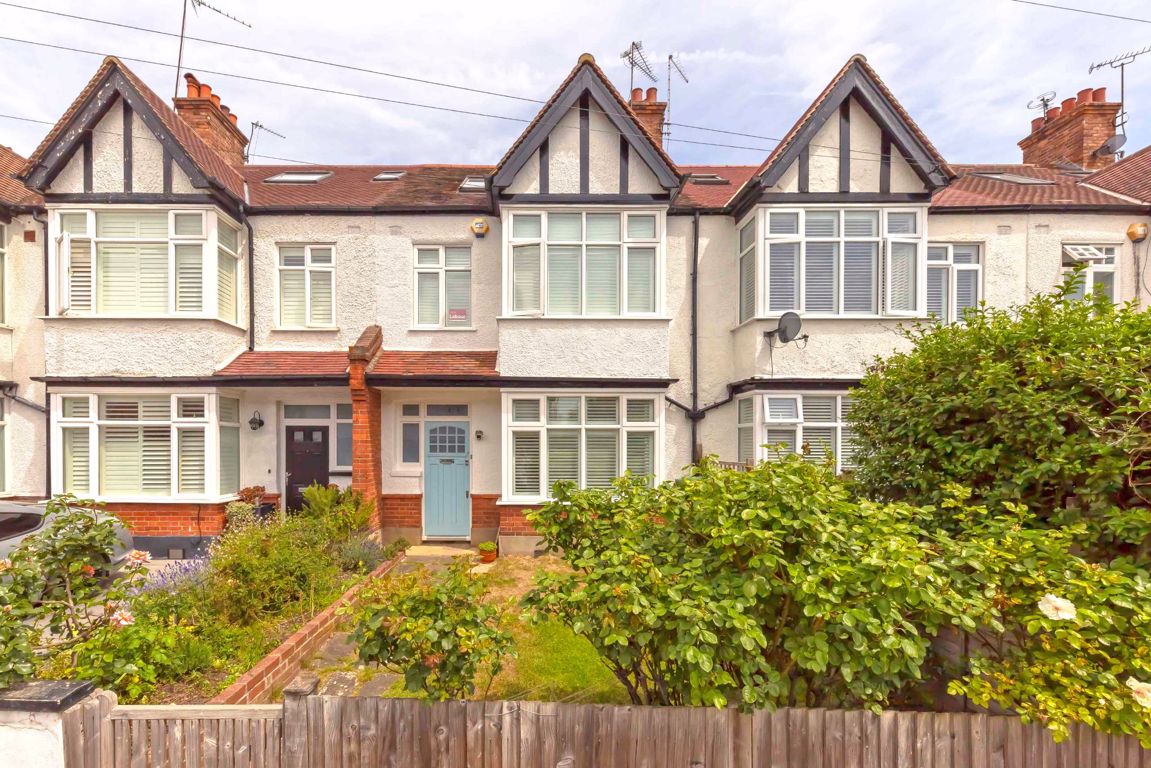 Jacksons 4 bedroom property for sale in St. Ann's Hill, Wandsworth £950,000