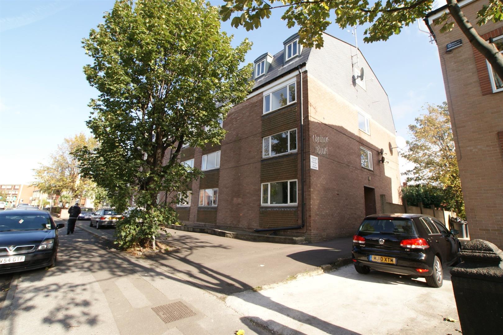 1 bedroom property to let in Flat 27, Ventnor Court, 25, Wostenholme Road, Nether Edge