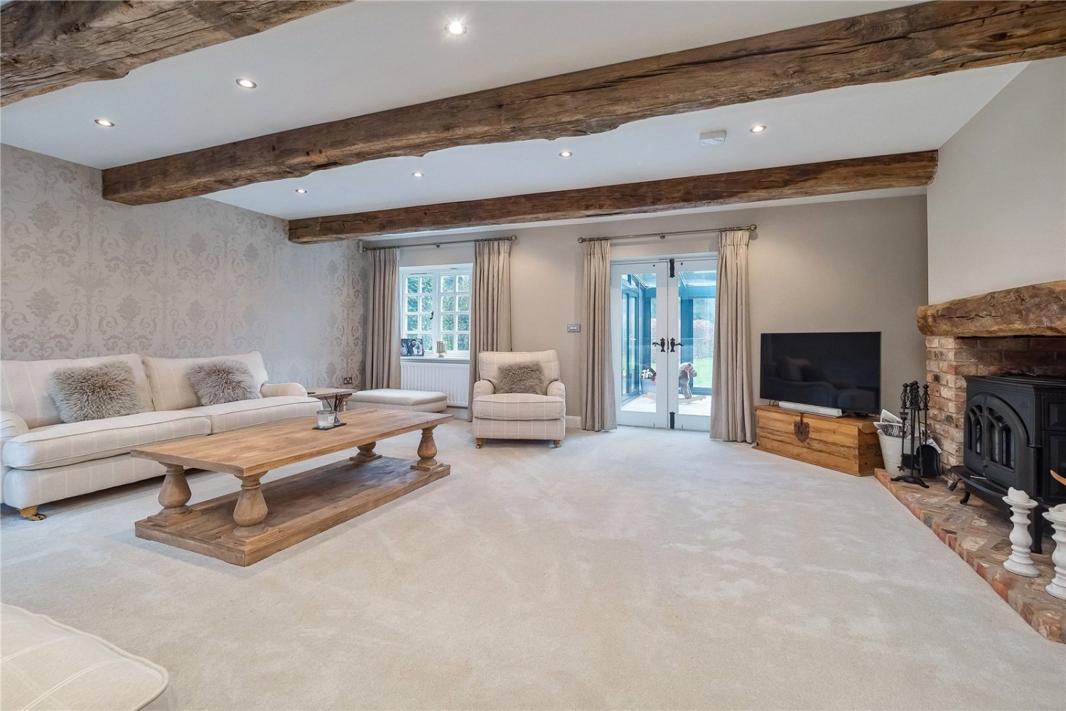 JacksonStops 4 bedroom property for sale in Knutsford Road