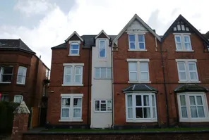 Main property image