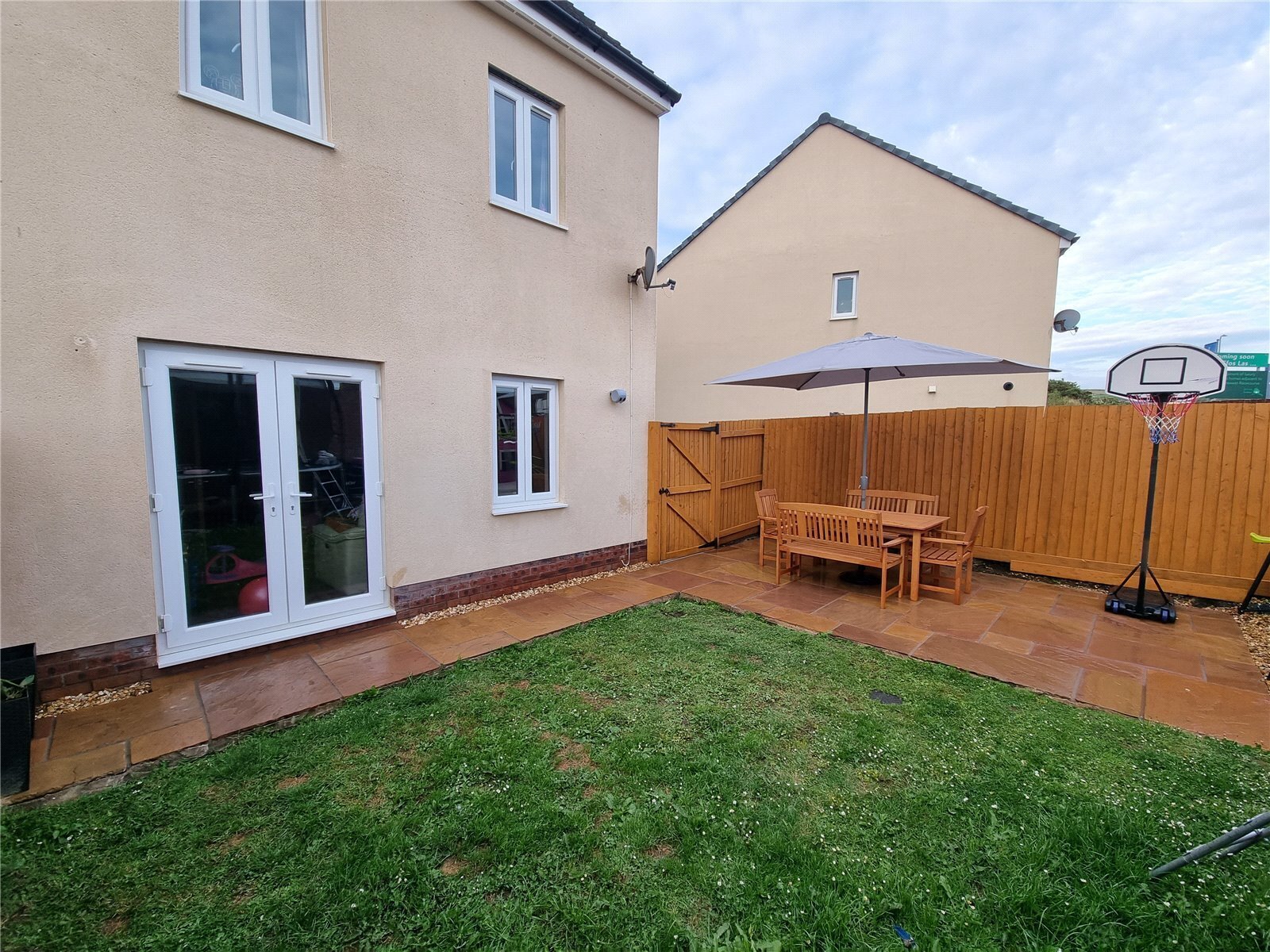 4 bedroom property for sale in Heol Waunhir, Carway, Kidwelly