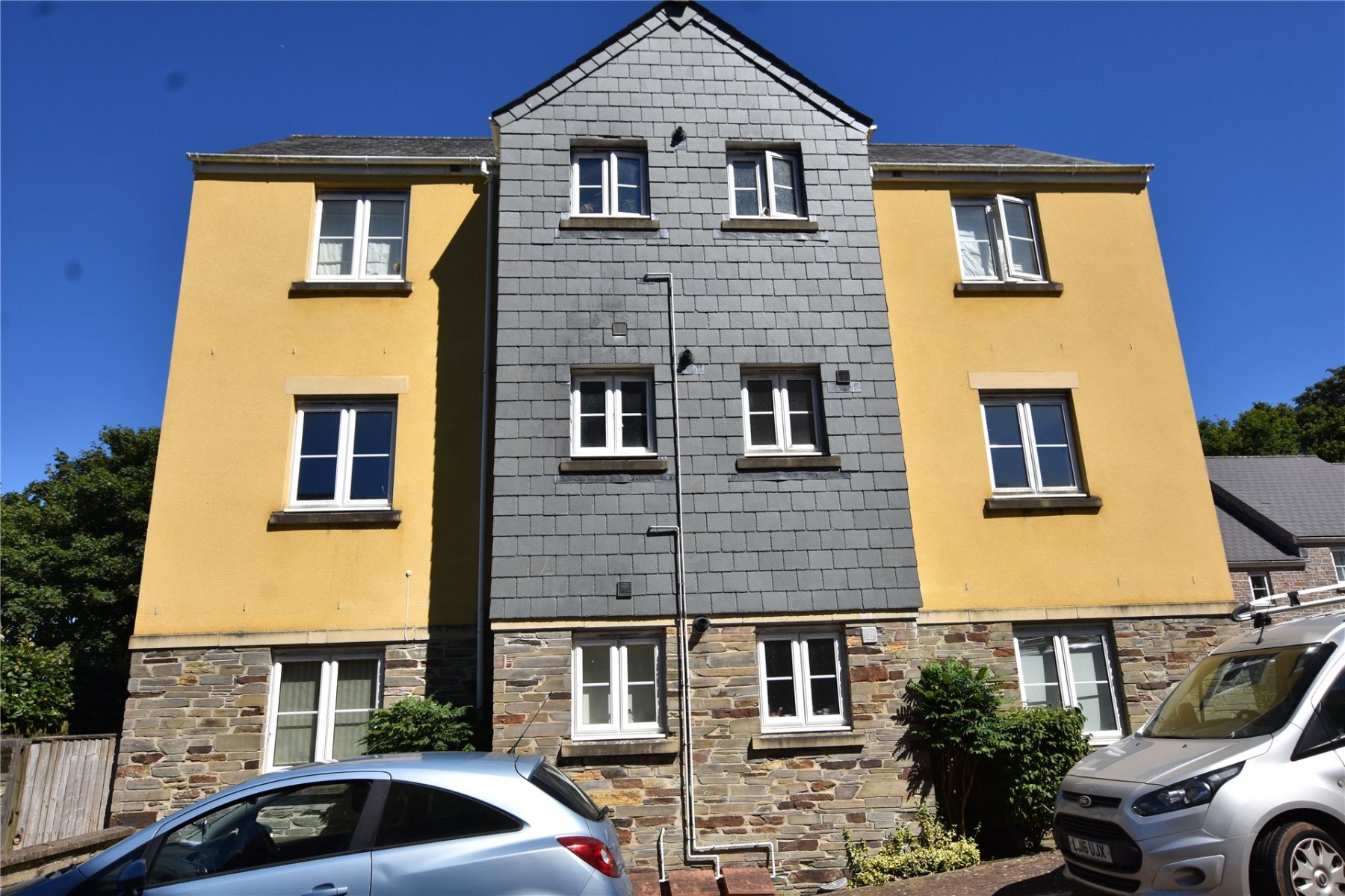 2 bedroom property for sale in Lady Beam Court, Kelly Bray, Callington