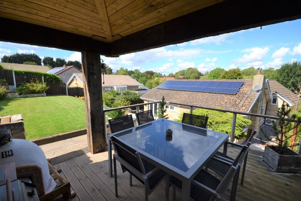 4 bedroom property for sale in Stainton Lane, Stainton, Rotherham £