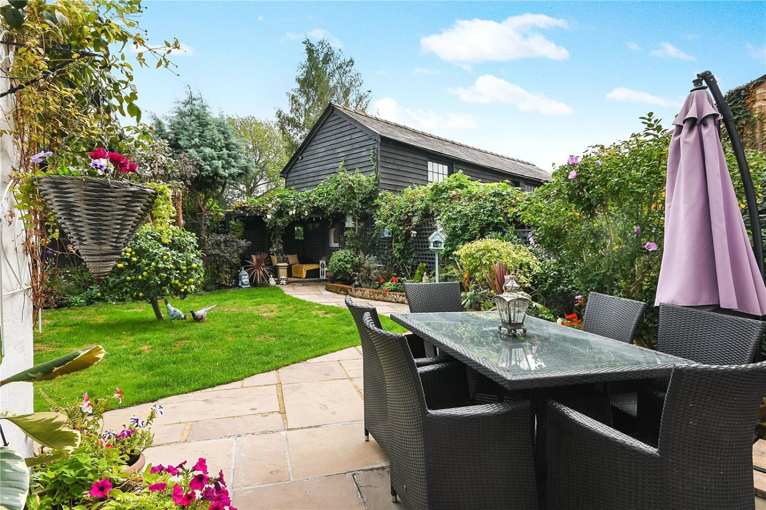 JacksonStops 3 bedroom property for sale in The Green, Finchingfield