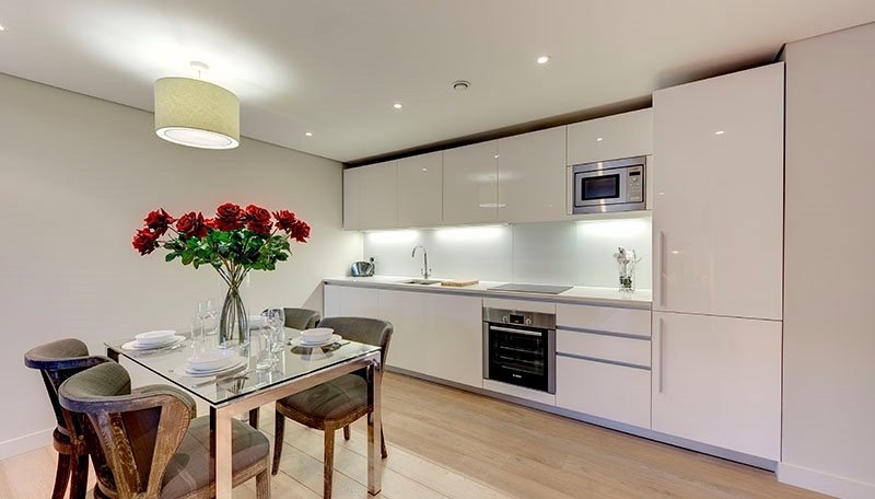 THREE BEDROOM APARTMENT  TO LET  MERCHANT SQUARE  PADDINGTON  W2 Image 4