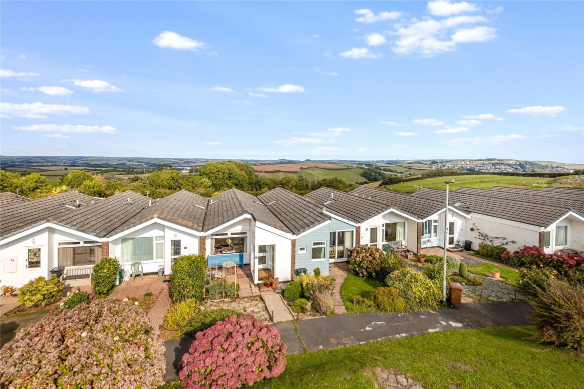 2 bedroom property for sale in Cumber Close, Malborough, Kingsbridge