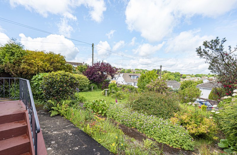 2 bedroom property for sale in Golden Close, Brixham, Devon, TQ5 £350,000