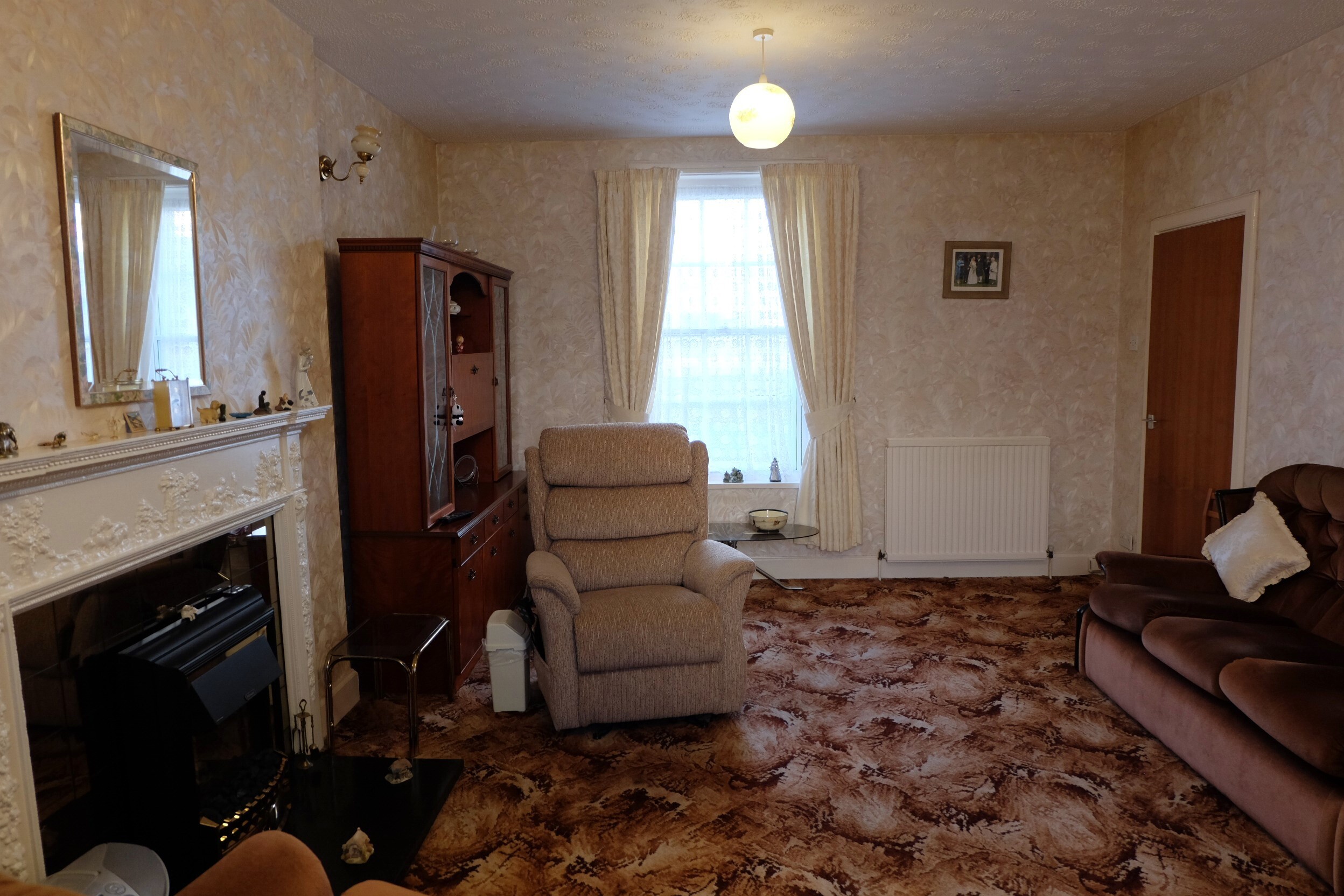 4 bedroom property for sale in Millers Lane Offers over £185,000