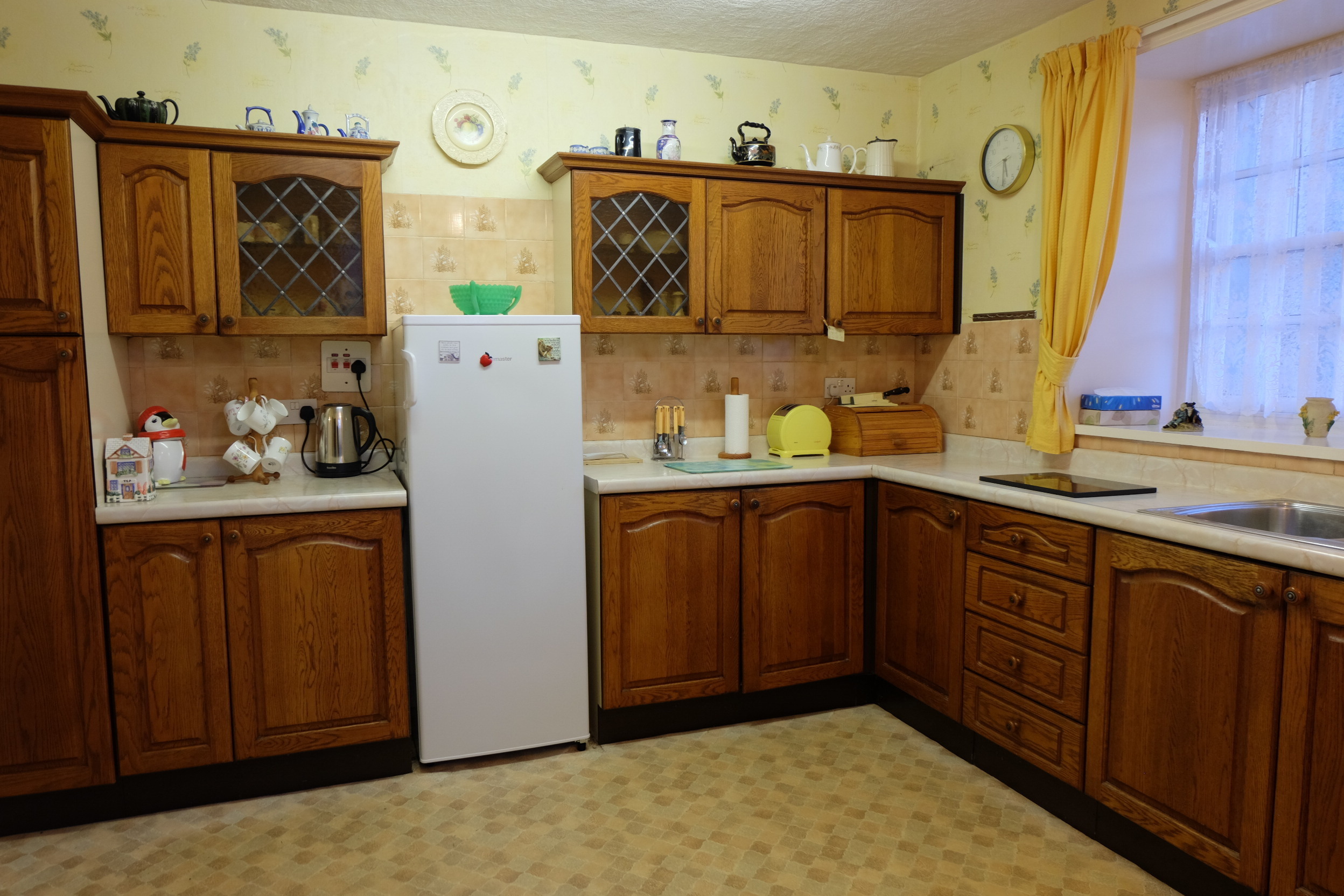 4 bedroom property for sale in Millers Lane Offers over £185,000