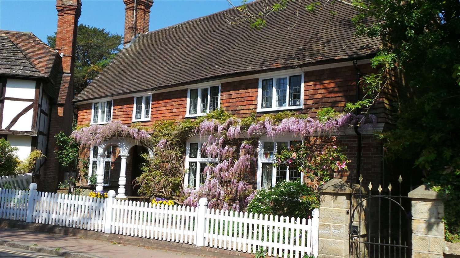 JacksonStops 3 bedroom property for sale in High Street, Lindfield