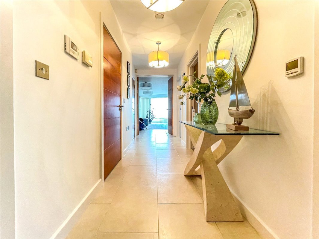 2 bedroom property for sale in Montague Road, Bournemouth, BH5 Guide