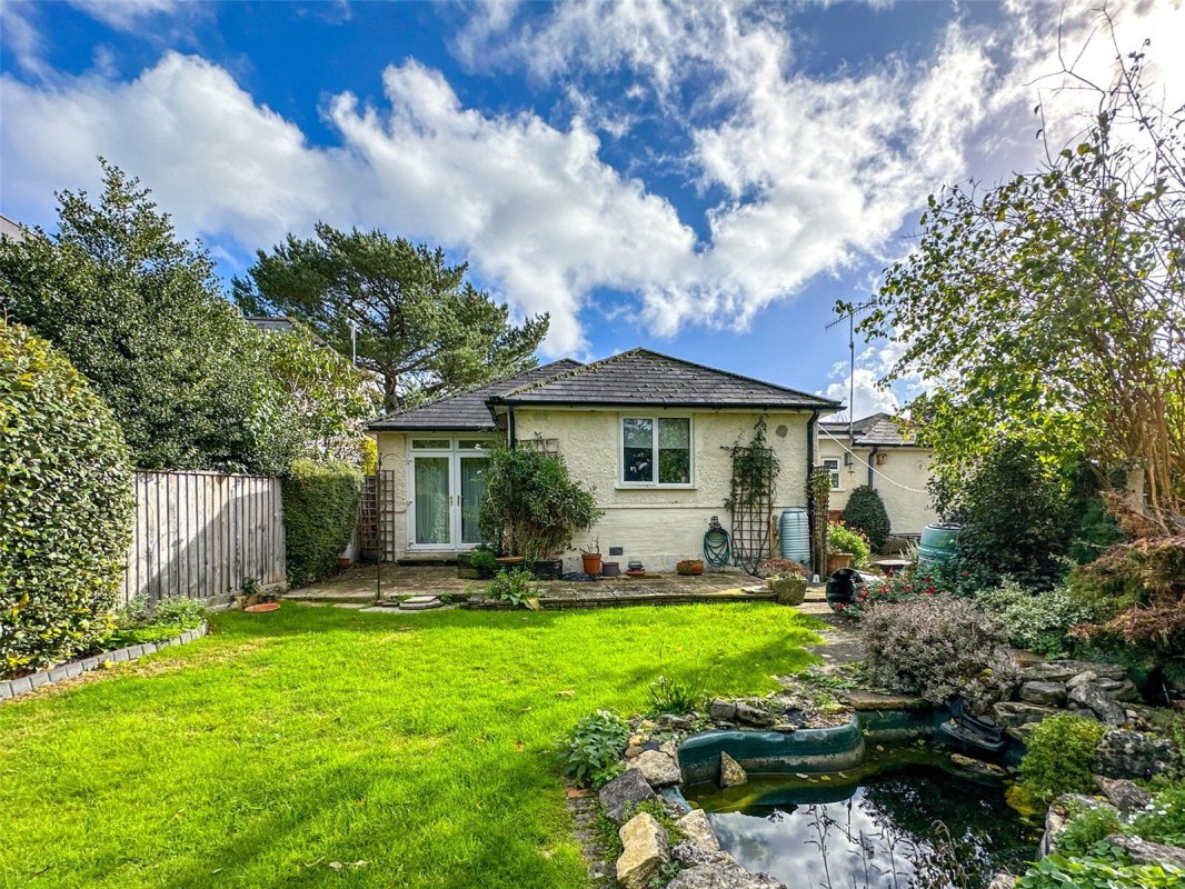 2 bedroom property for sale in Chapel Lane, Bransgore, Christchurch