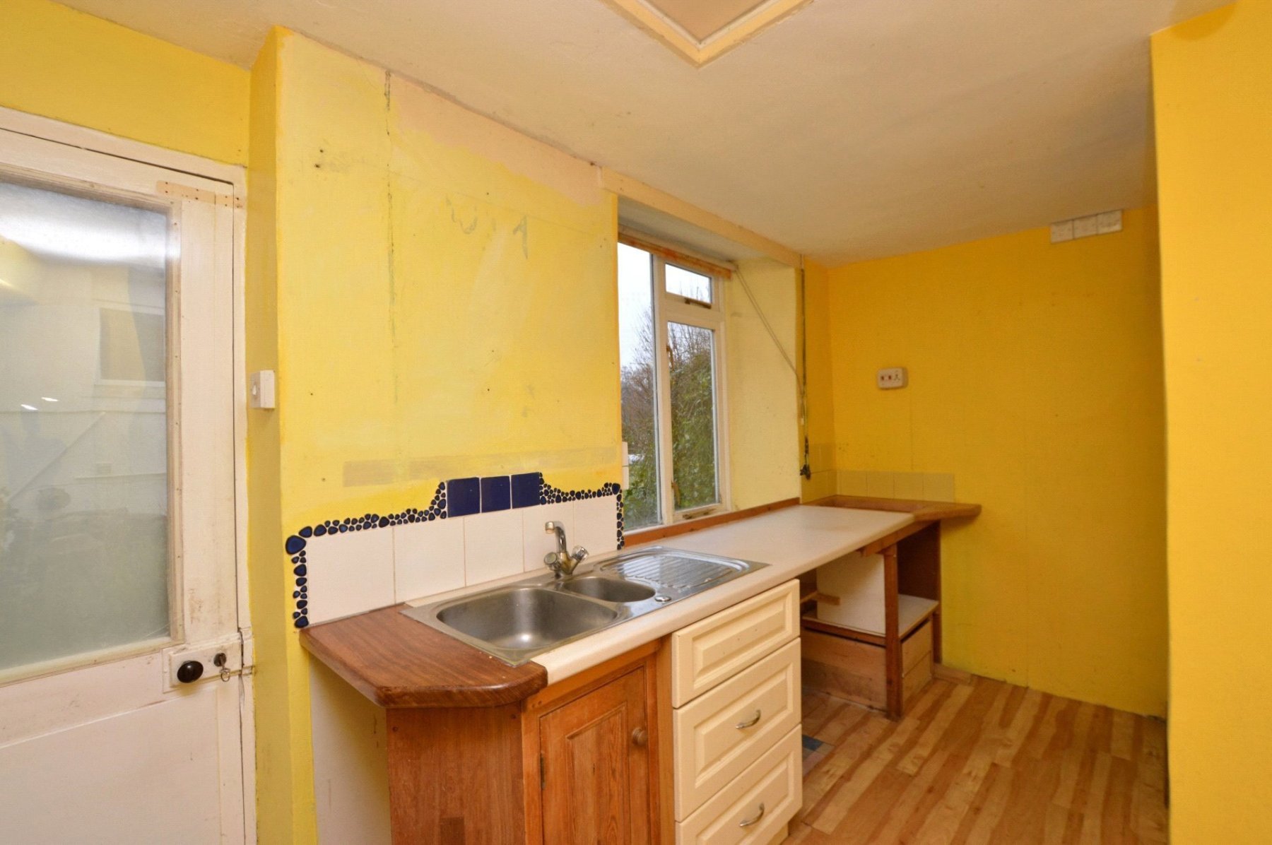 3 bedroom property for sale in Silver Street, Buckfastleigh, Devon