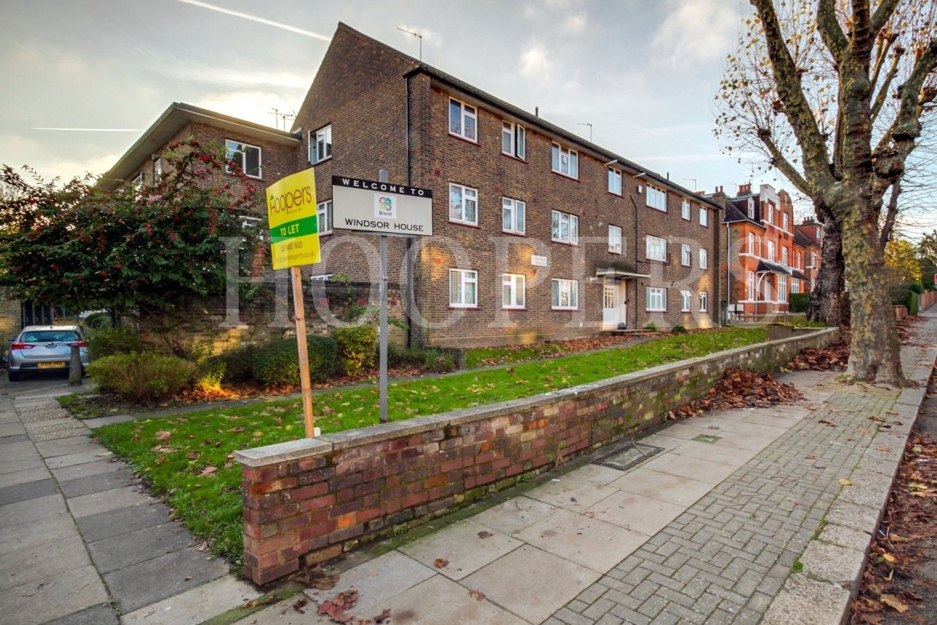 3 bedroom property to let in Chatsworth Road, London, NW2 £2,000 pcm