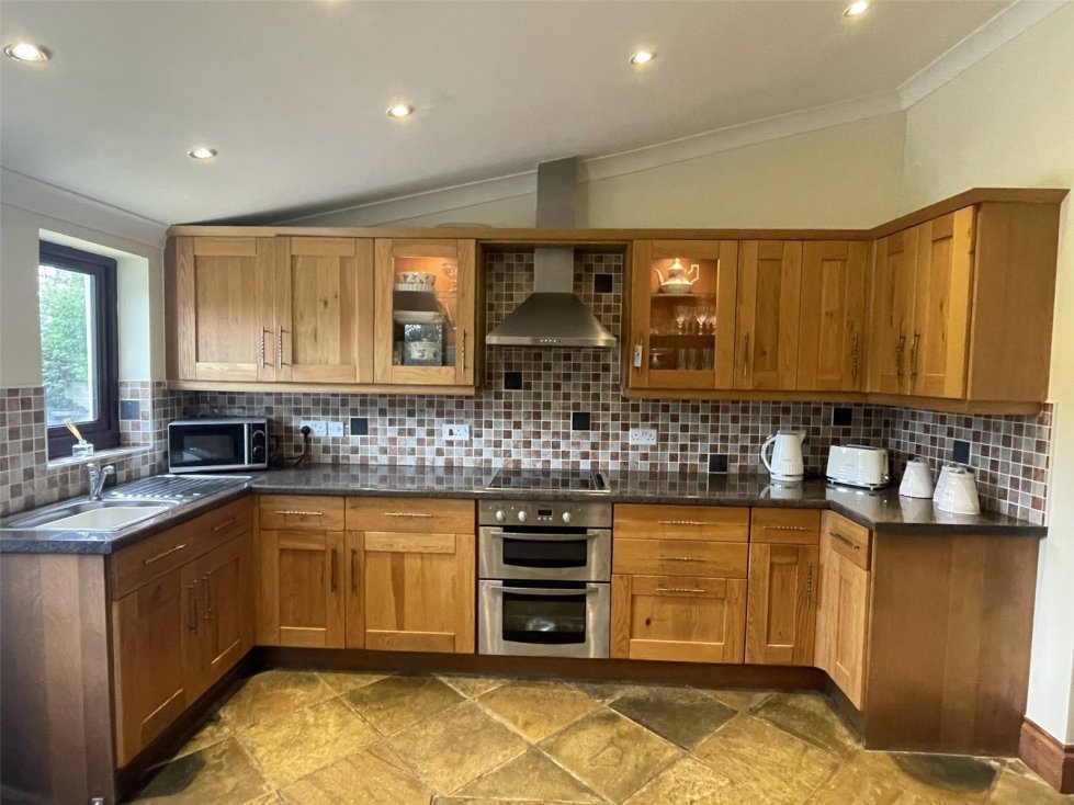 3 bedroom property for sale in Dale Road, Haverfordwest, Pembrokeshire