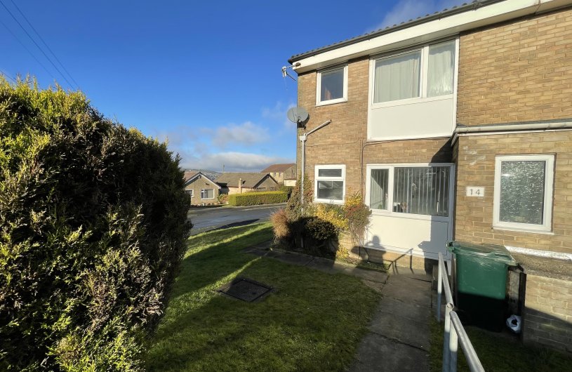 Elm Tree Close, KEIGHLEY 1 bedroom flat Holroyds Estate Agents