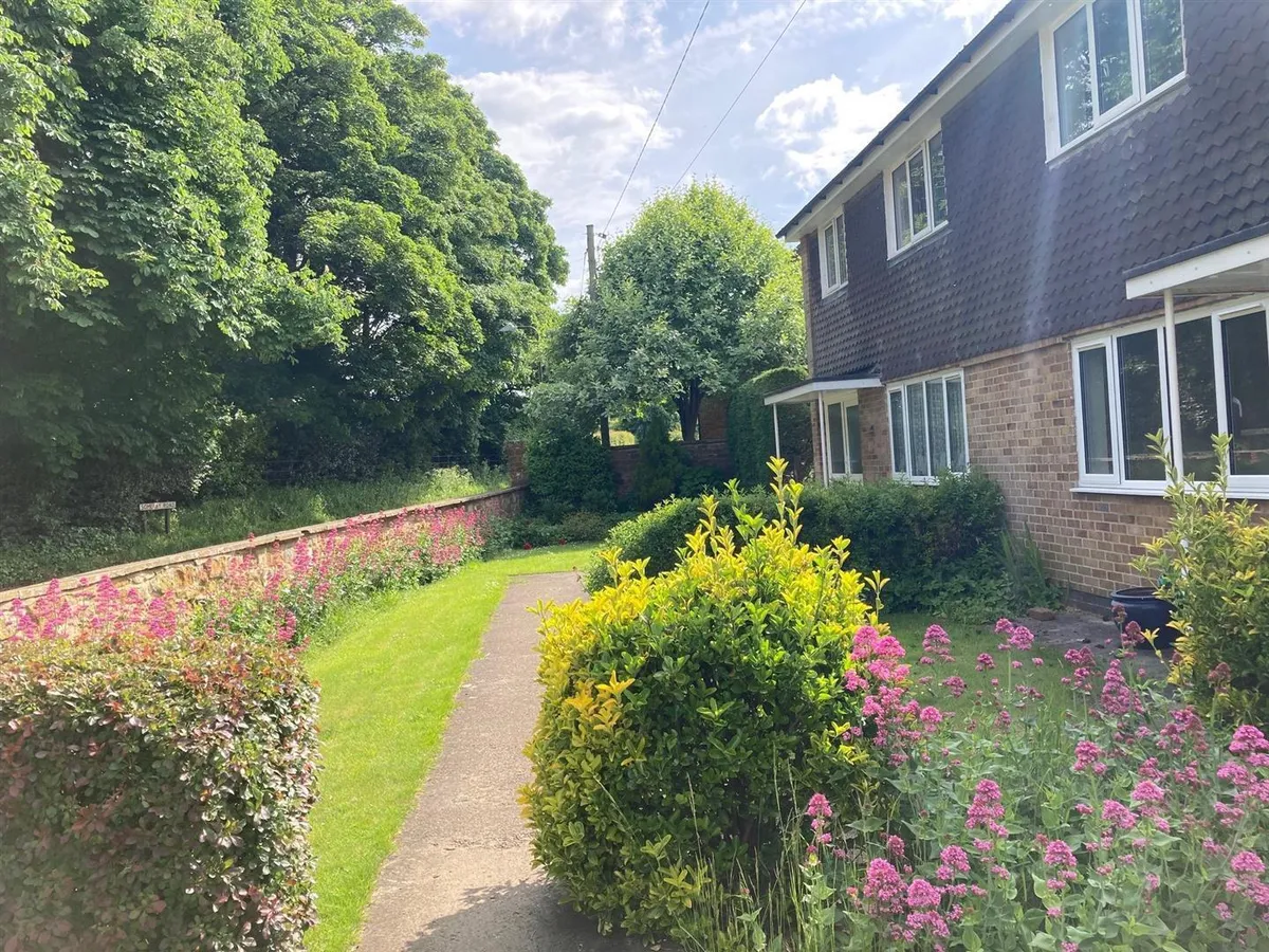 SOMERBY ROAD, PICKWELL