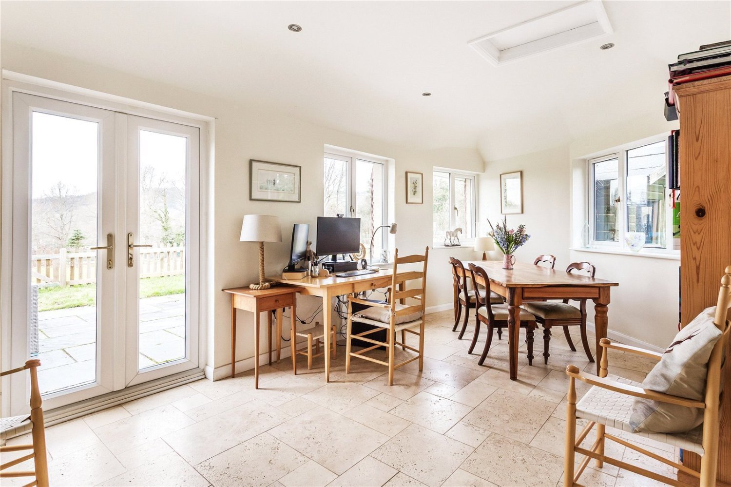 JacksonStops 3 bedroom property for sale in Manor House, Colley Lane