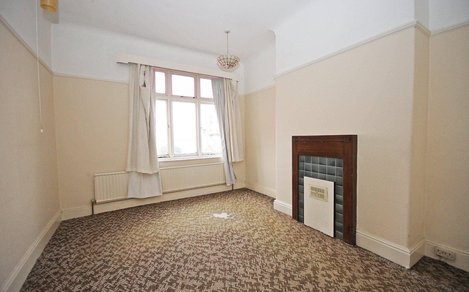 3 bedroom property for sale in St. Davids Road, Caernarfon, Gwynedd