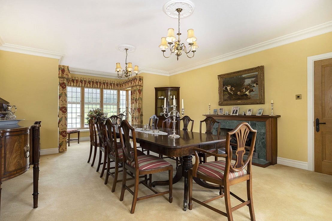 JacksonStops 6 bedroom property for sale in Catbrook, Chipping