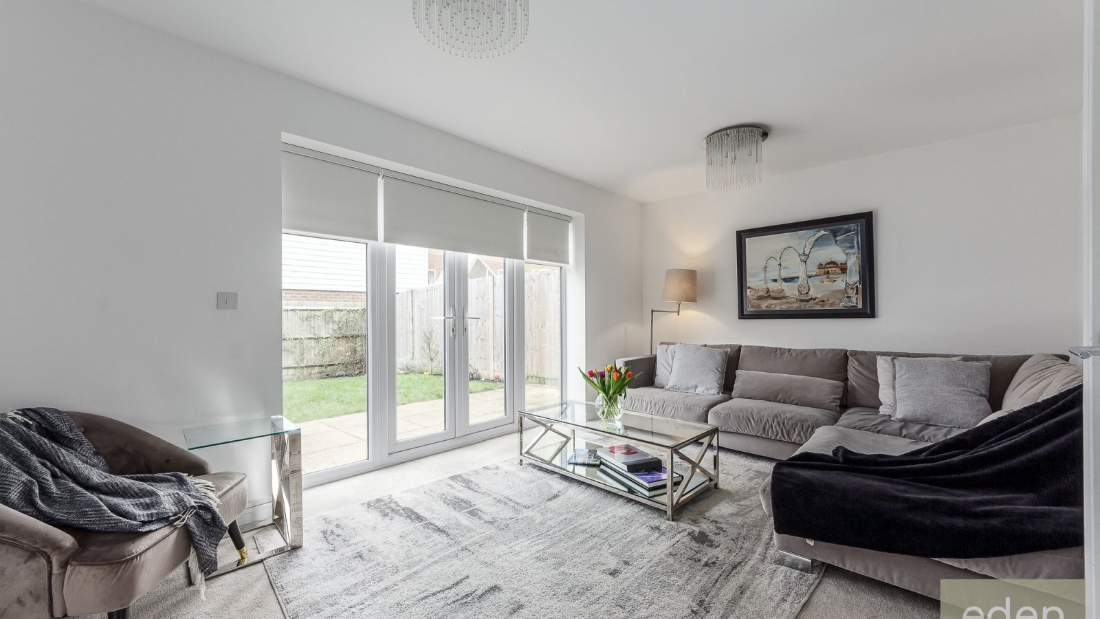 4 bedroom property for sale in Amisse Drive, Snodland, ME6 Guide