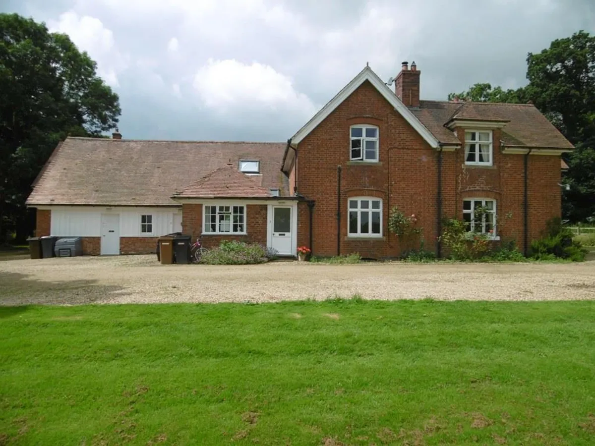 STABLE COTTAGE, SAXELBY PARK, MELTON MOWBRAY