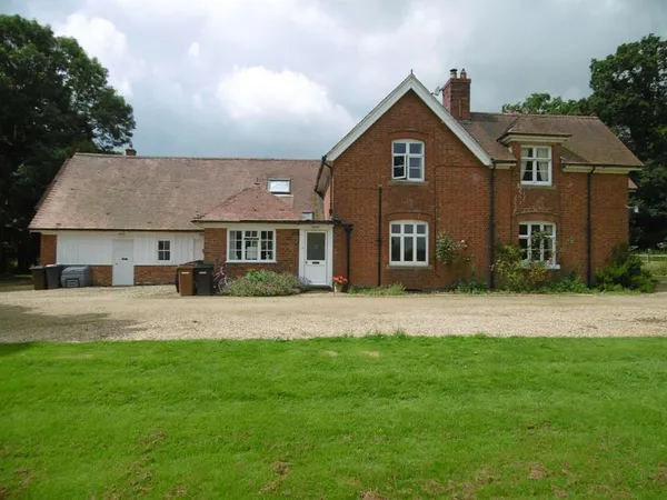 STABLE COTTAGE, SAXELBY PARK, MELTON MOWBRAY