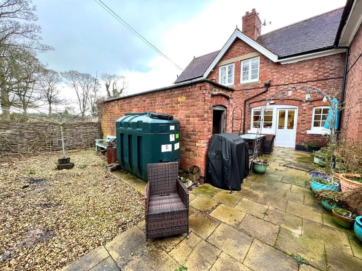 STABLE COTTAGE, SAXELBY PARK, MELTON MOWBRAY
