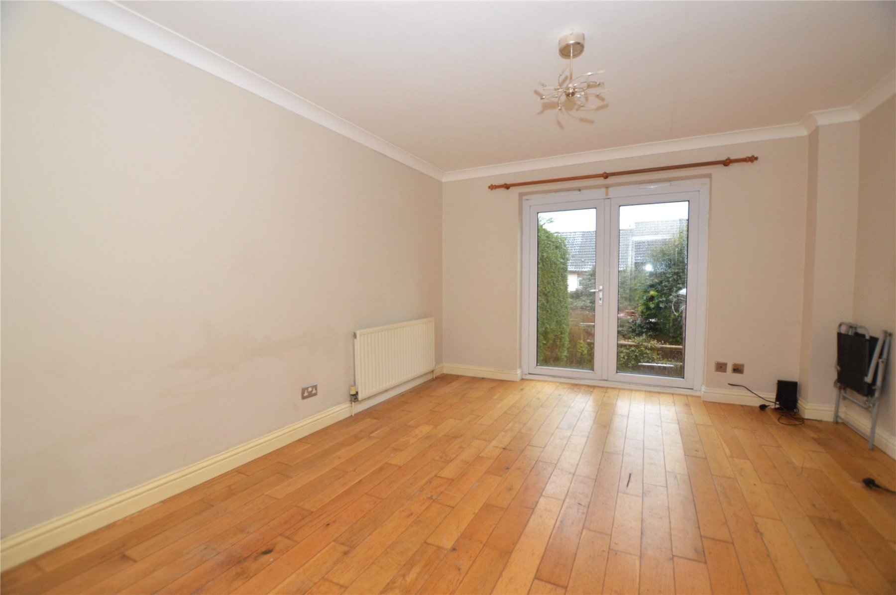 2 bedroom property for sale in Queen Elizabeth Drive, Crediton, Devon