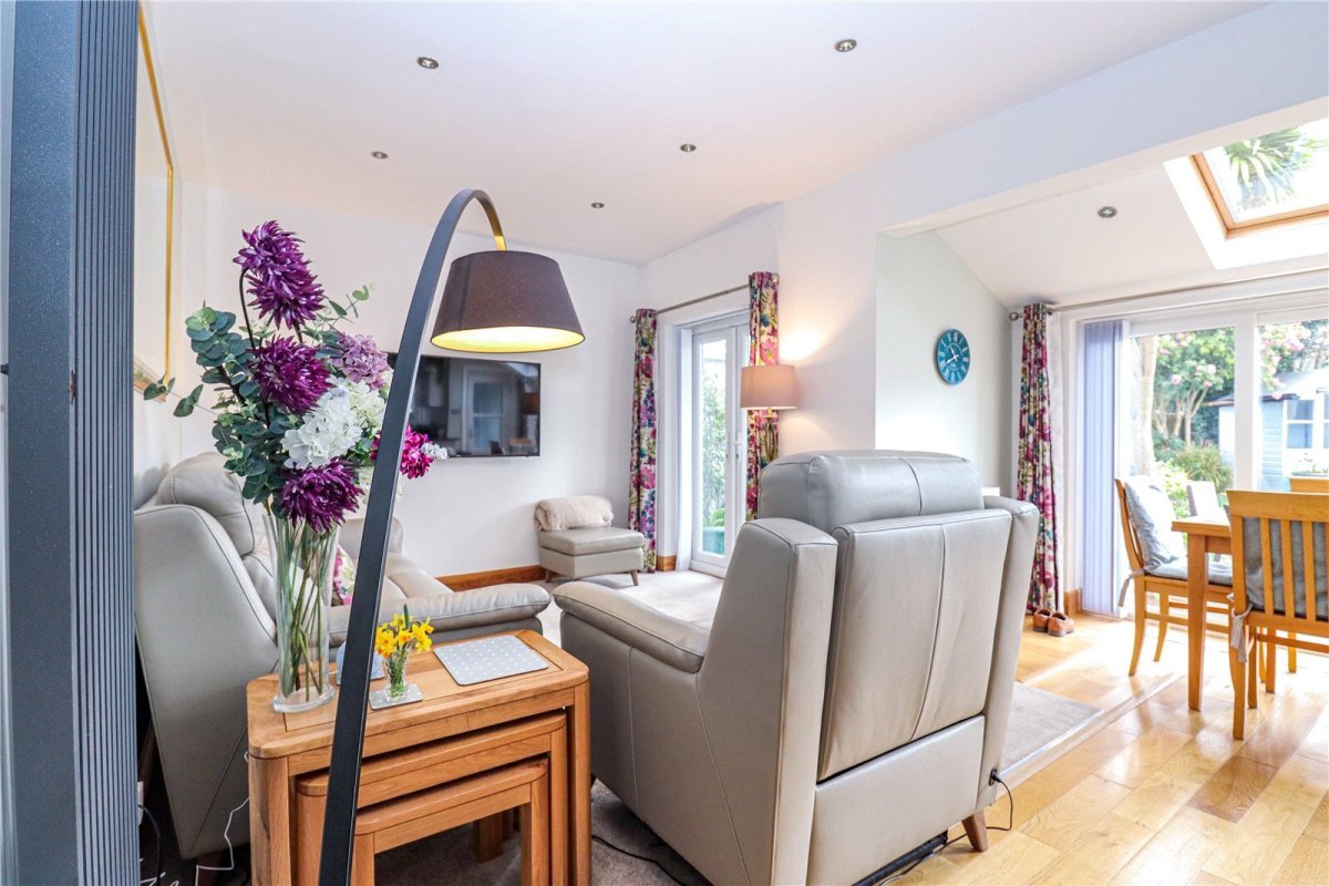 4 bedroom property for sale in Tuckton Road, Southbourne, Bournemouth