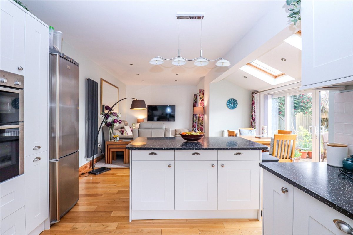 4 bedroom property for sale in Tuckton Road, Southbourne, Bournemouth