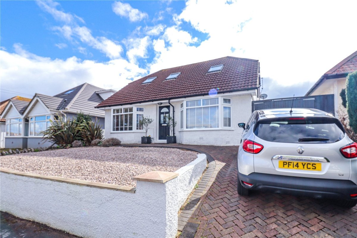 4 bedroom property for sale in Tuckton Road, Southbourne, Bournemouth