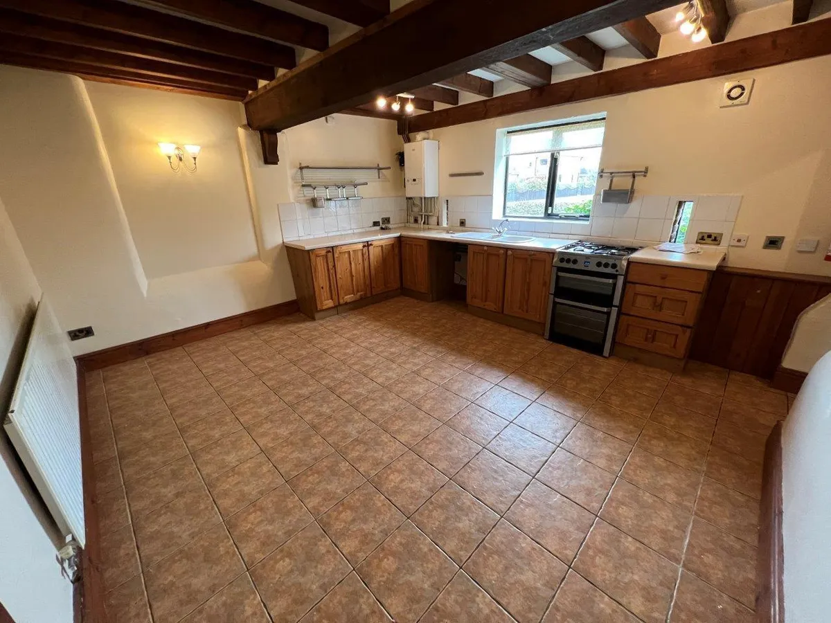 DAYBELL BARNS, BOTTESFORD