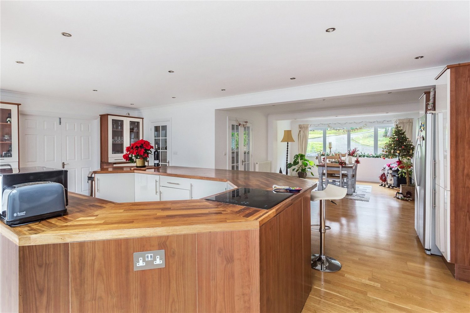 JacksonStops 4 bedroom property for sale in Butlers Dene Road